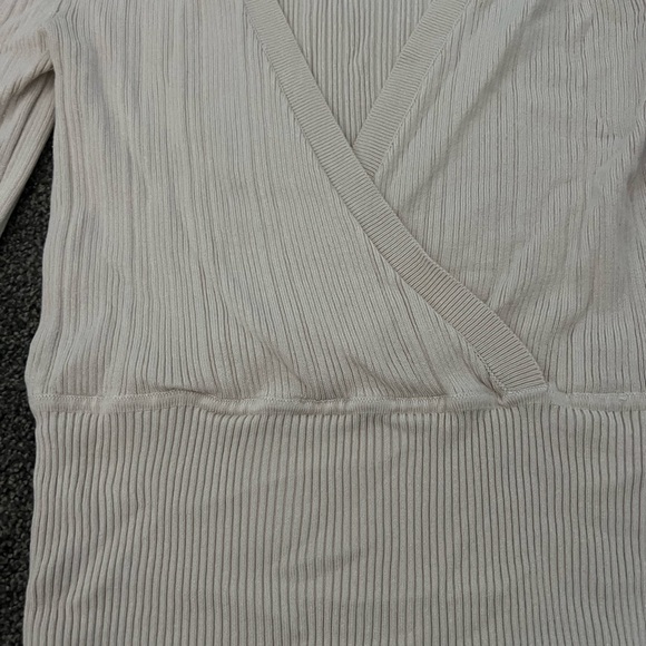 Long Sleeve Crossover Dynamite Top - Picture 3 of 3